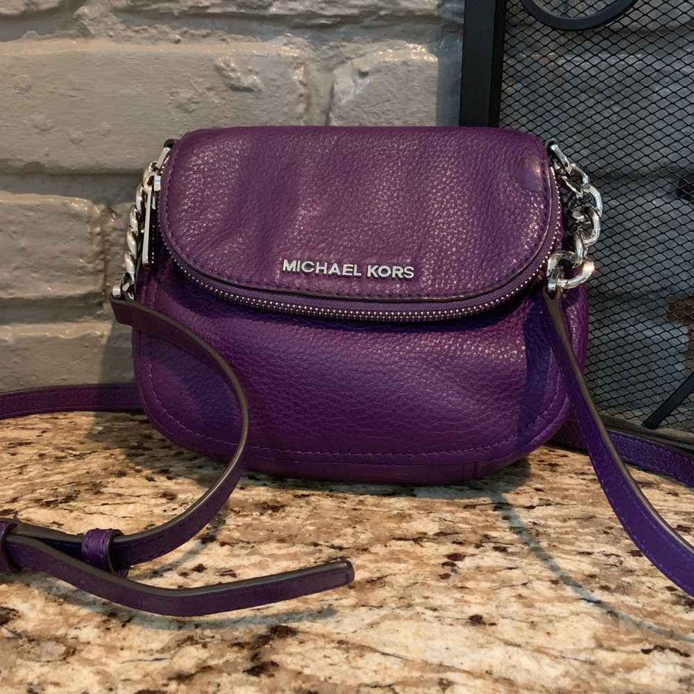 Michael Kors Messenger Crossbody Handbag